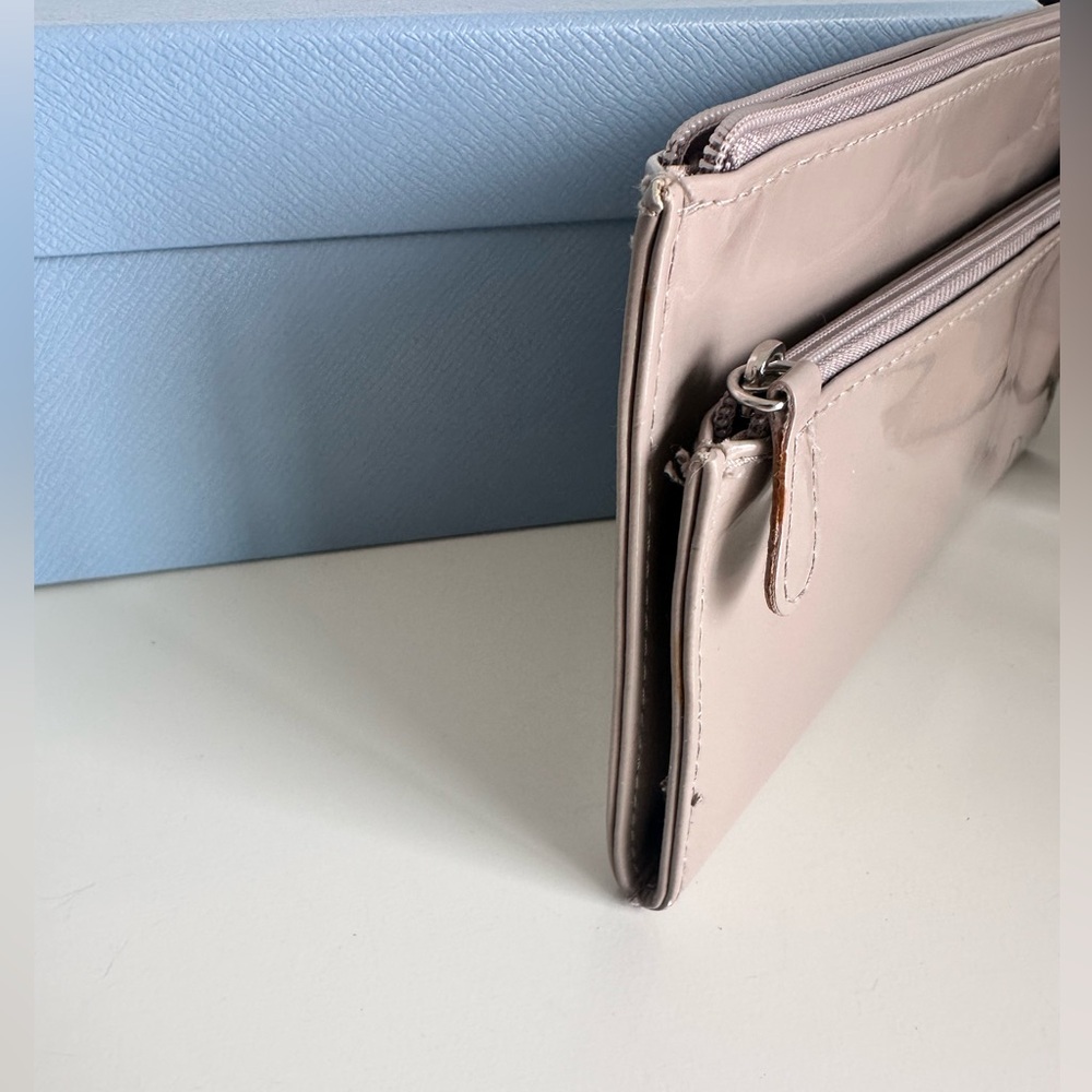 Dior Cosmetic Bag - Picture 2 of 8